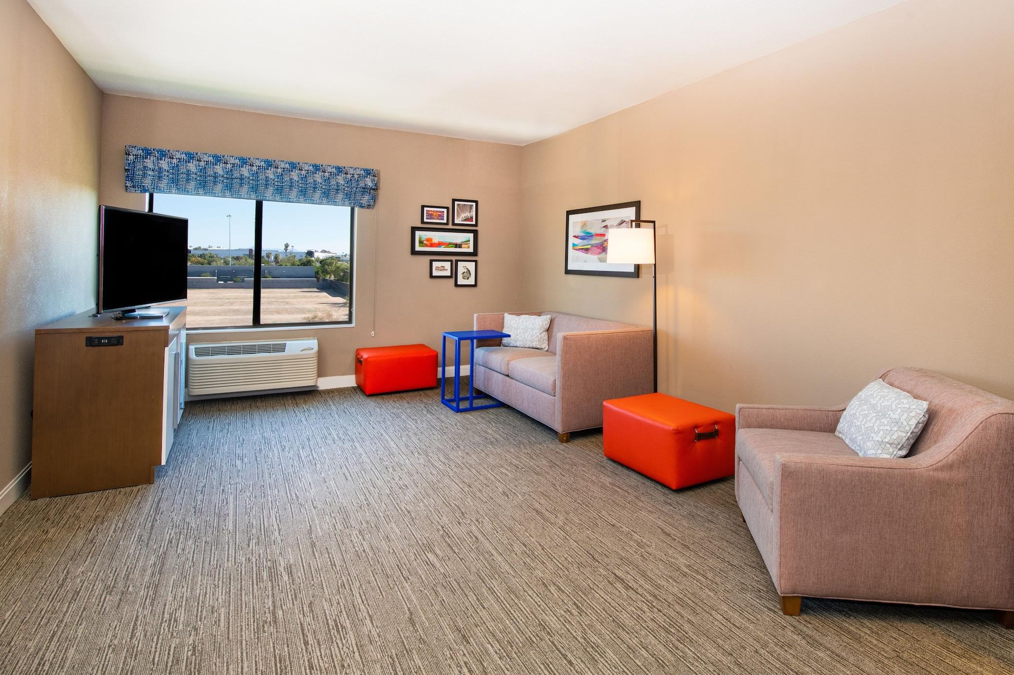 Hampton Inn Phoenix Airport North Экстерьер фото