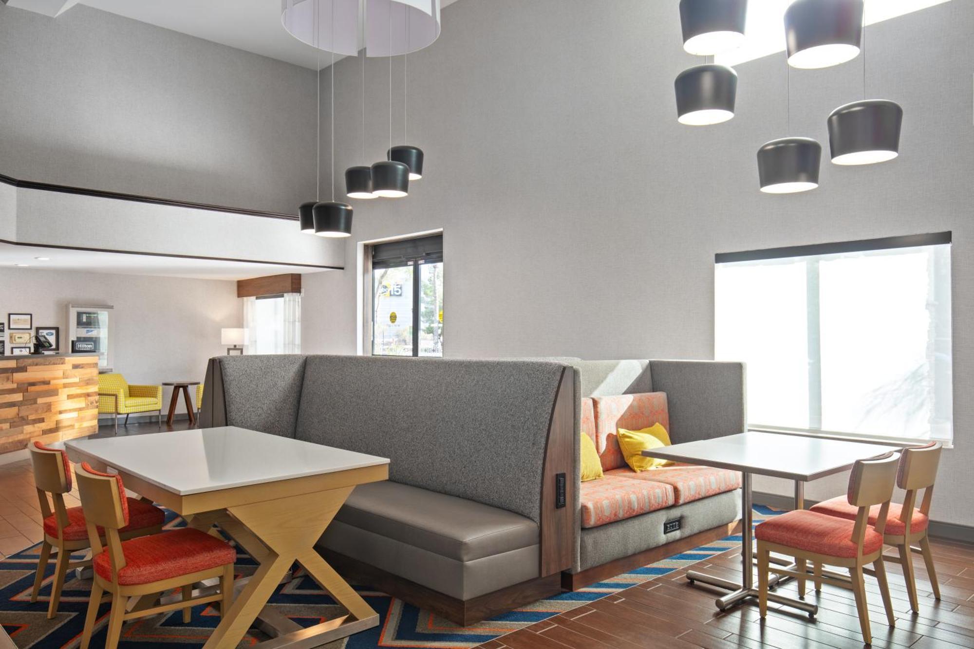 Hampton Inn Phoenix Airport North Экстерьер фото