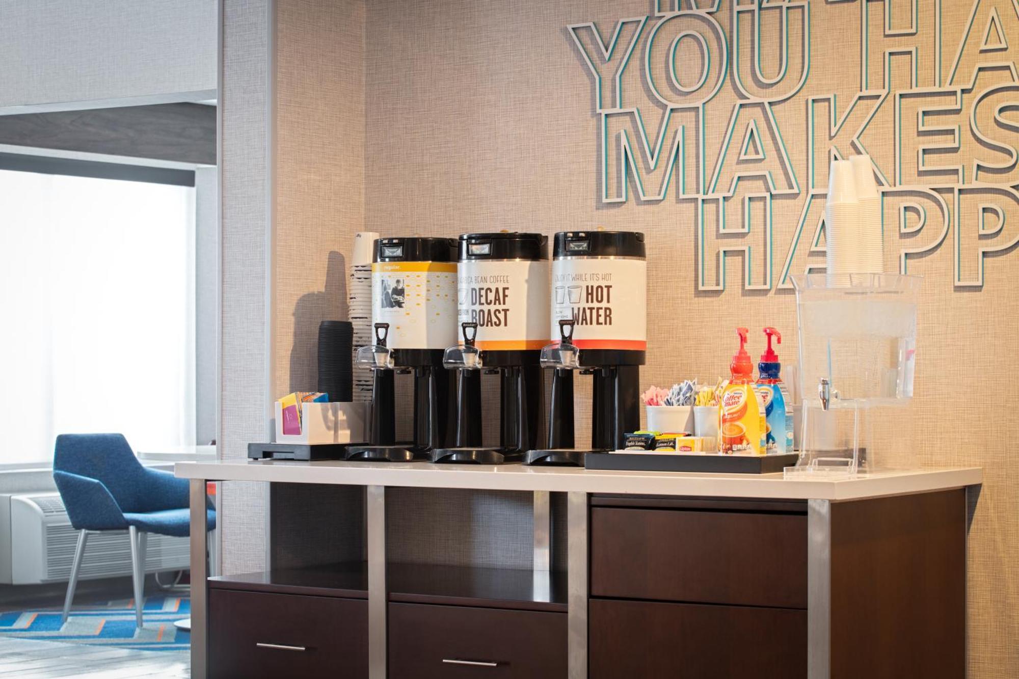 Hampton Inn Phoenix Airport North Экстерьер фото