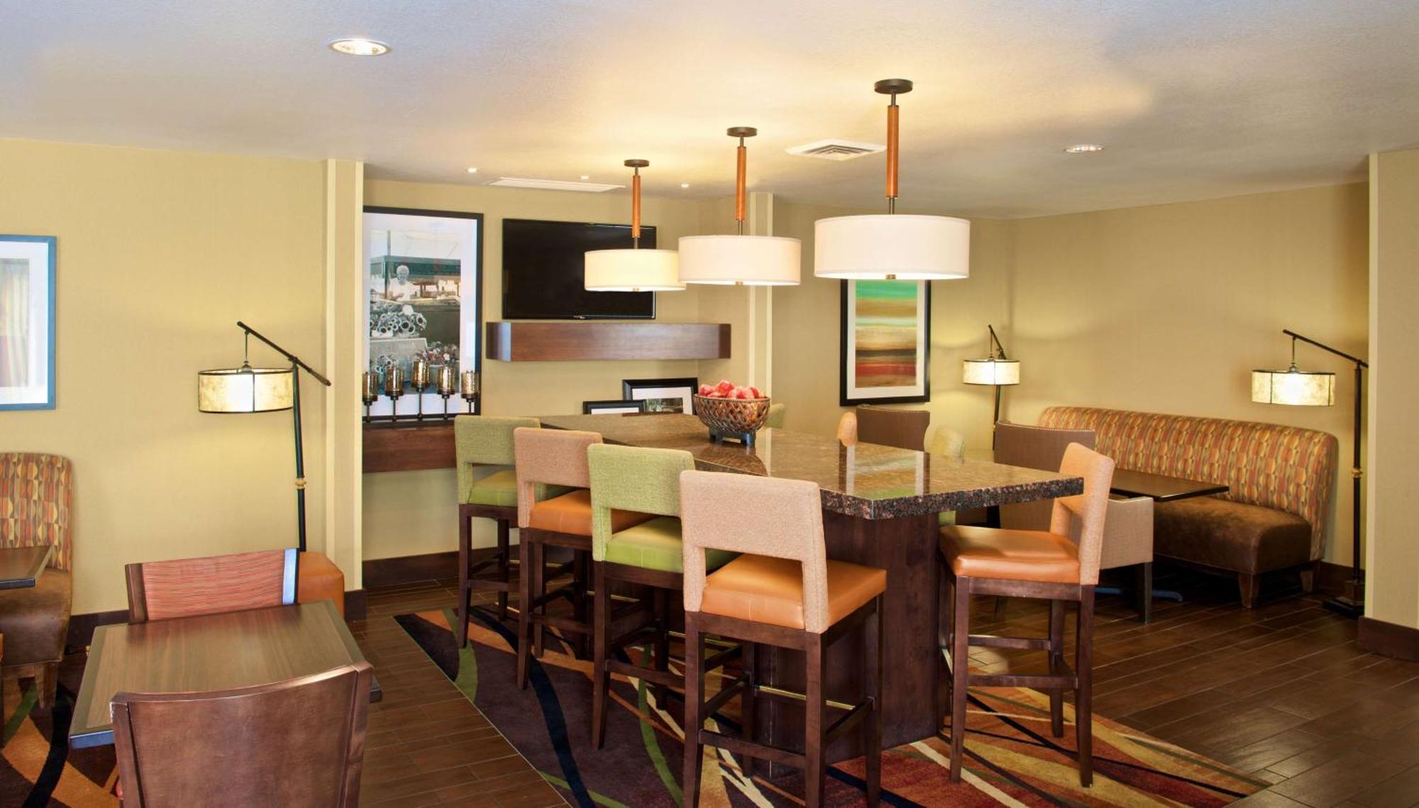 Hampton Inn Phoenix Airport North Экстерьер фото