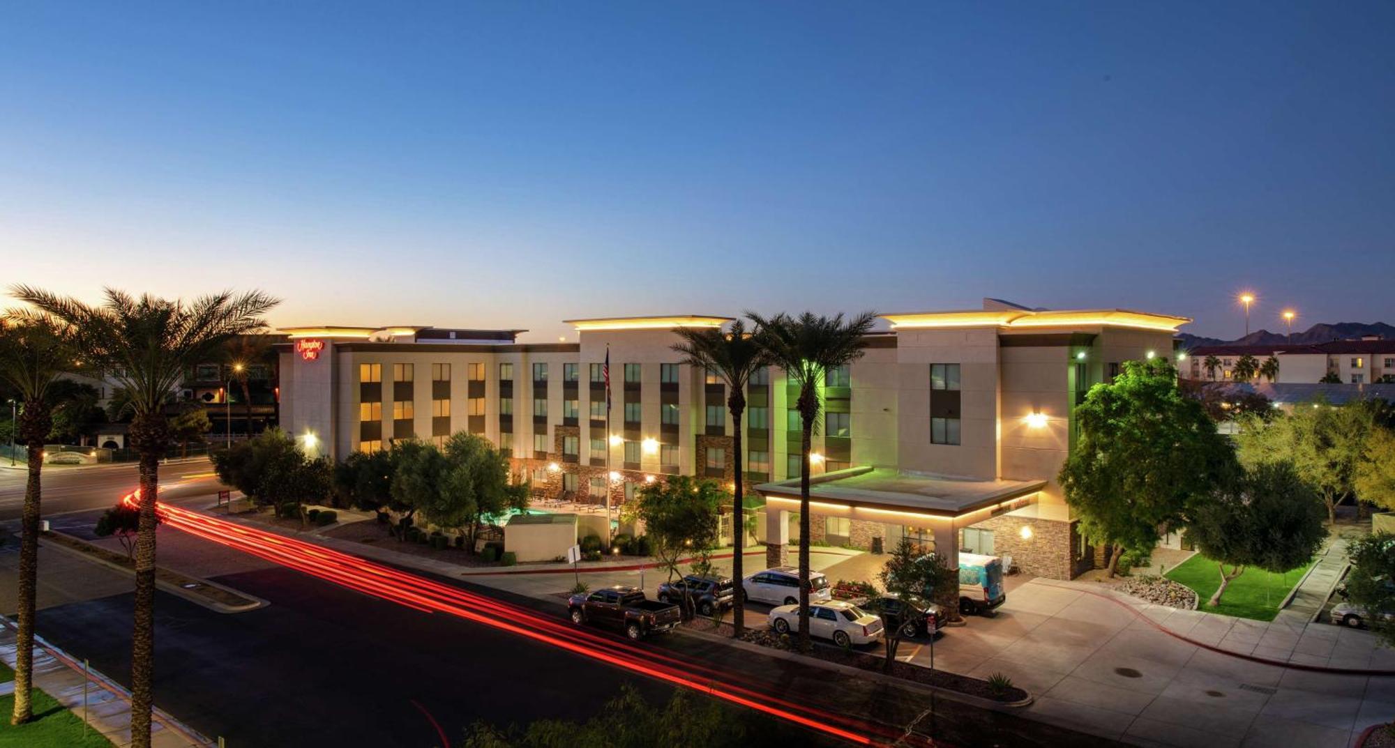 Hampton Inn Phoenix Airport North Экстерьер фото