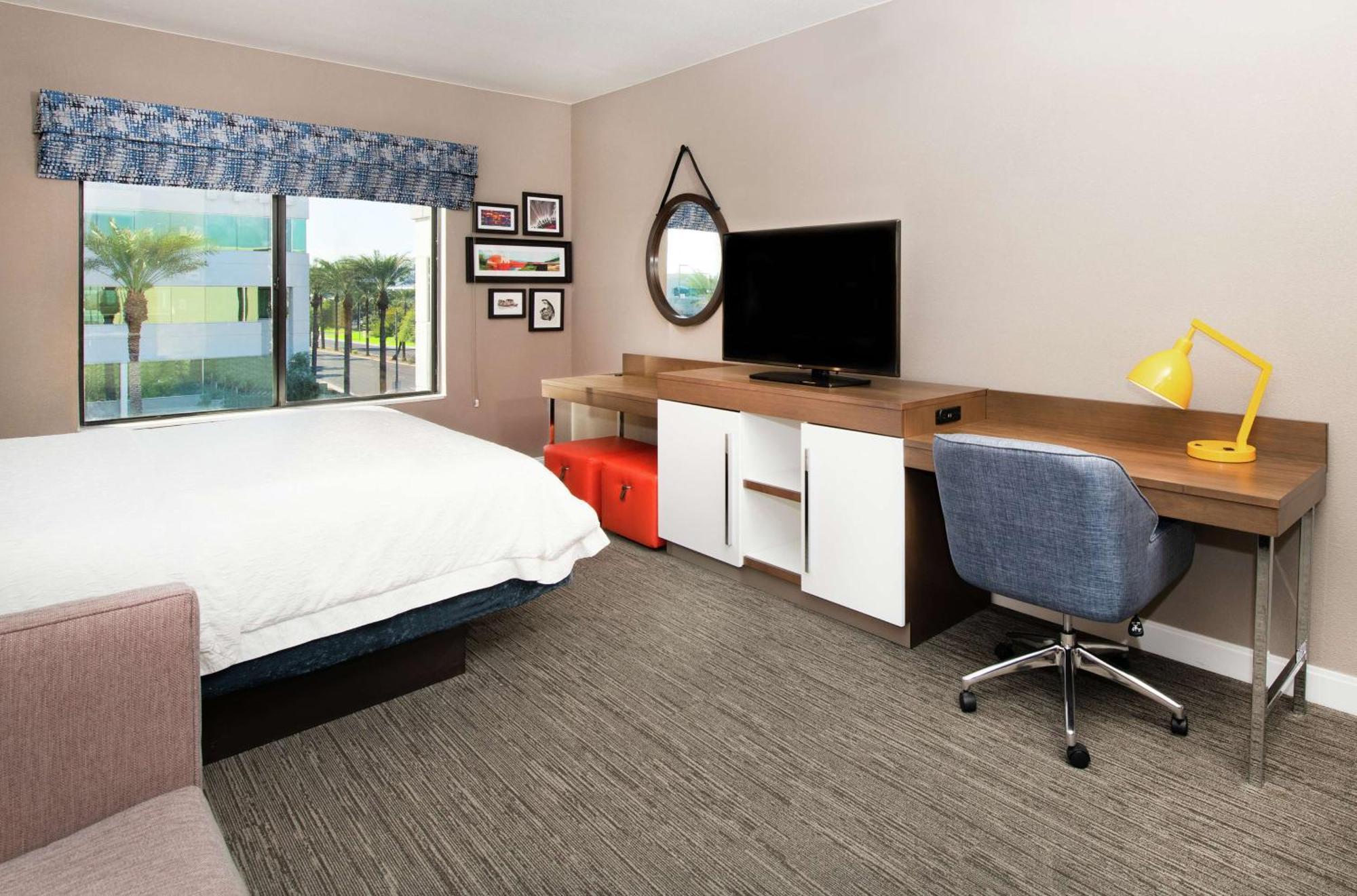 Hampton Inn Phoenix Airport North Экстерьер фото