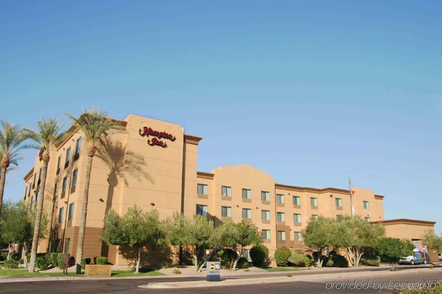 Hampton Inn Phoenix Airport North Экстерьер фото