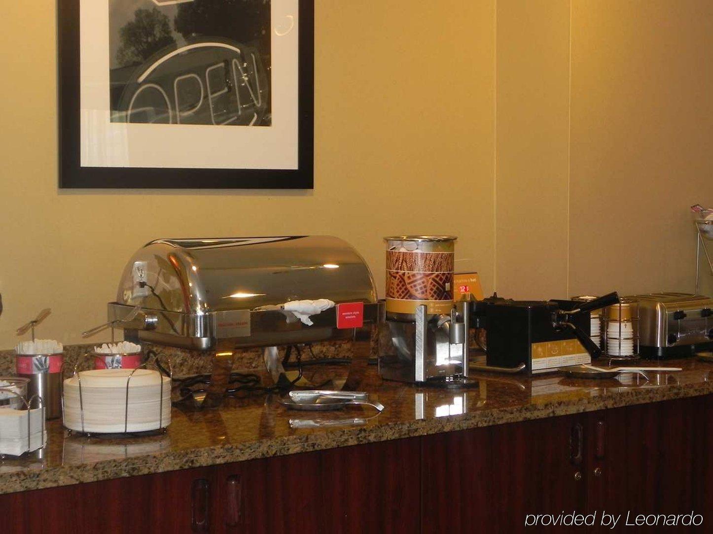 Hampton Inn Phoenix Airport North Ресторан фото