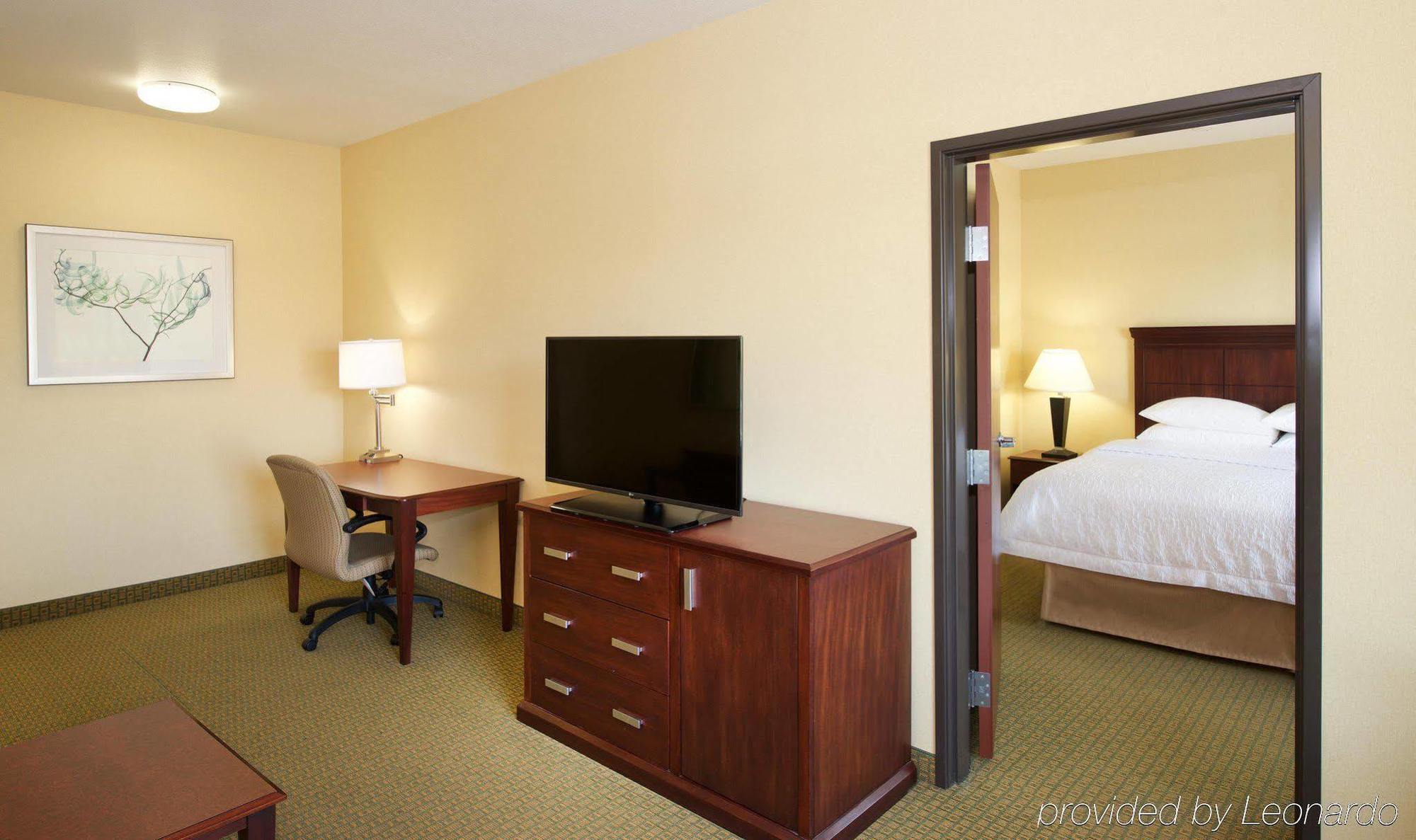 Hampton Inn Phoenix Airport North Экстерьер фото